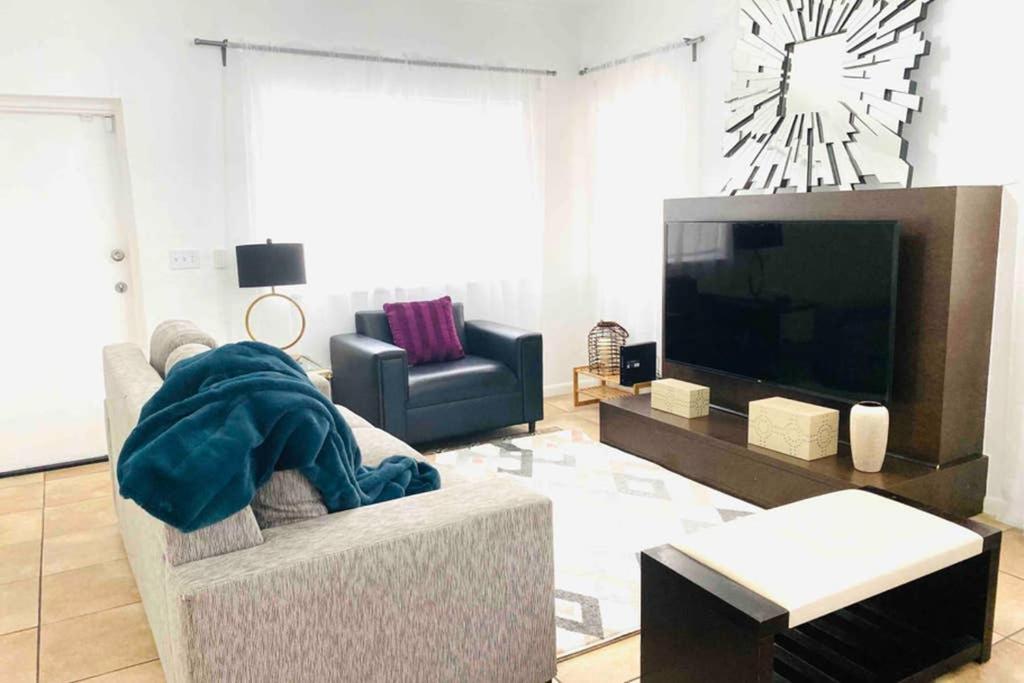 Xanadu Villas - 3 Bedroom House Or 2 Bedroom Apartment Miami Exterior foto